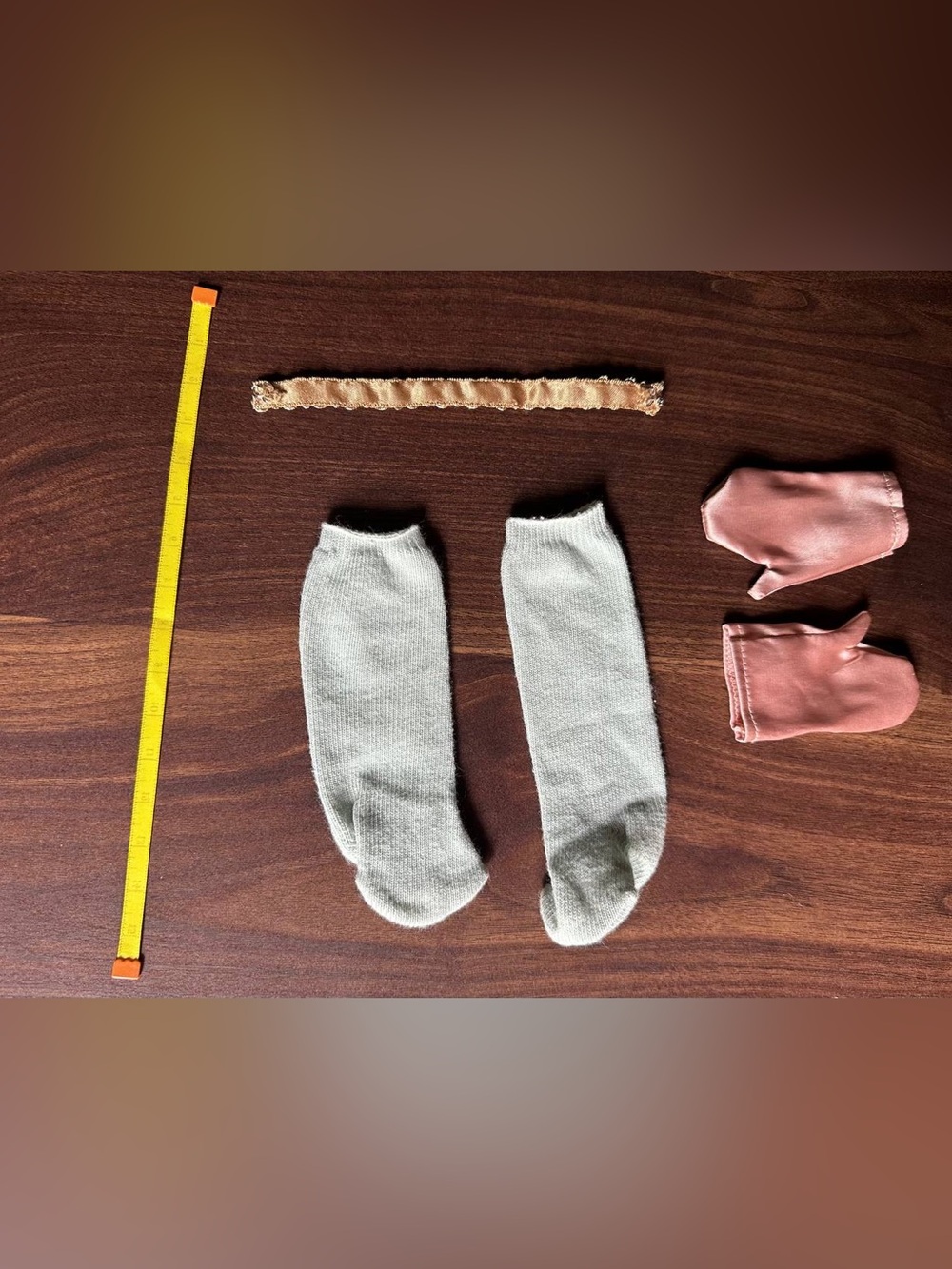 American Girl Elizabeth gold necklace, Felicity socks, Holiday doll gloves